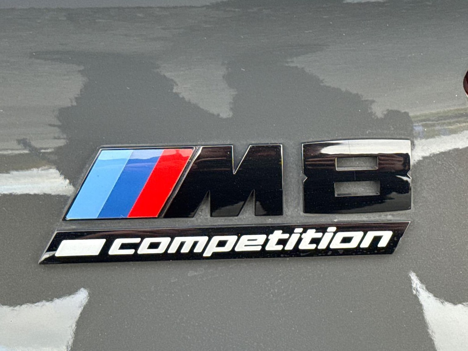 Used BMW M8 2025 for sale - 76335140: Photo 2
