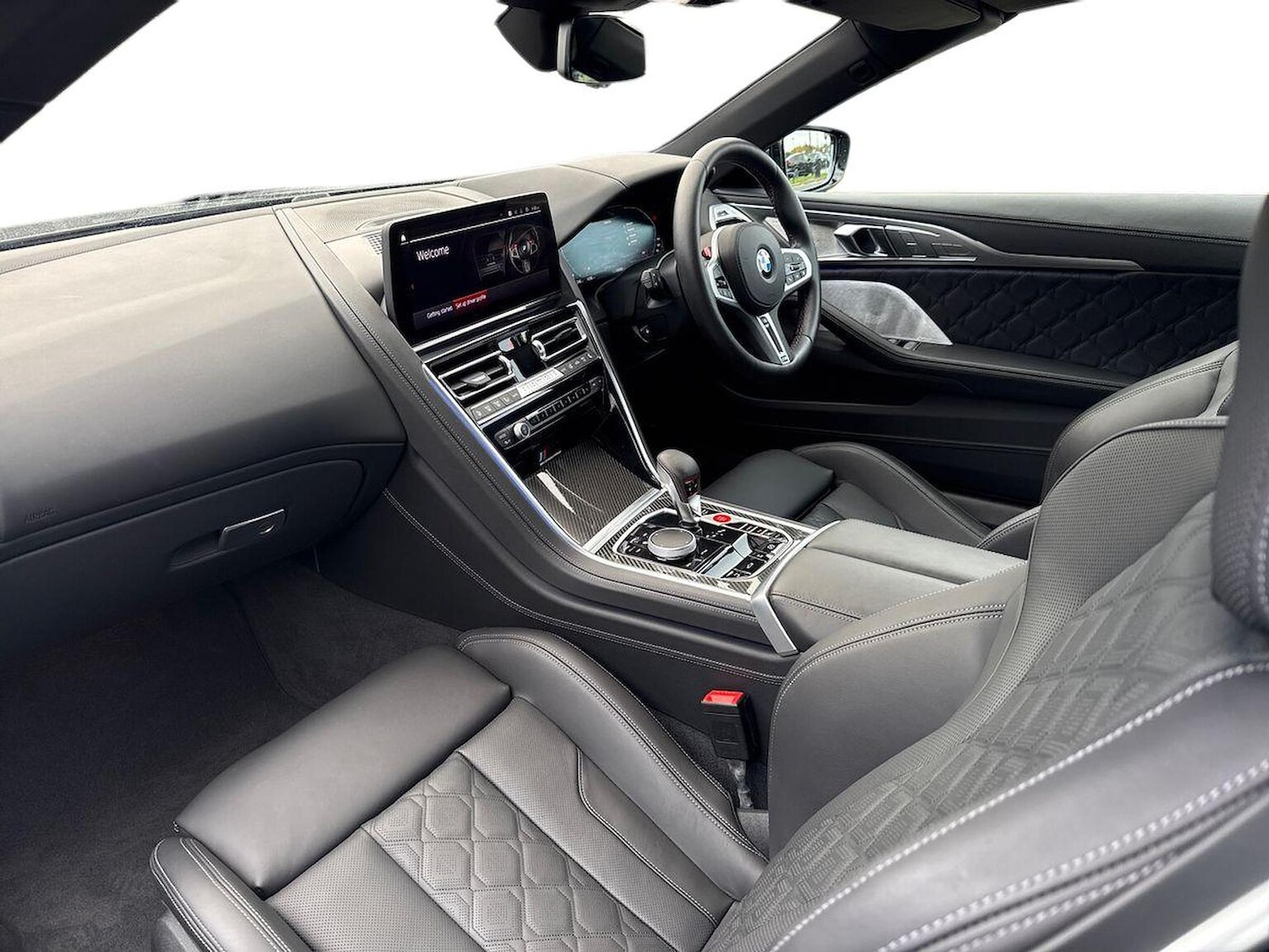 Used BMW M8 2025 for sale - 76335140: Photo 8