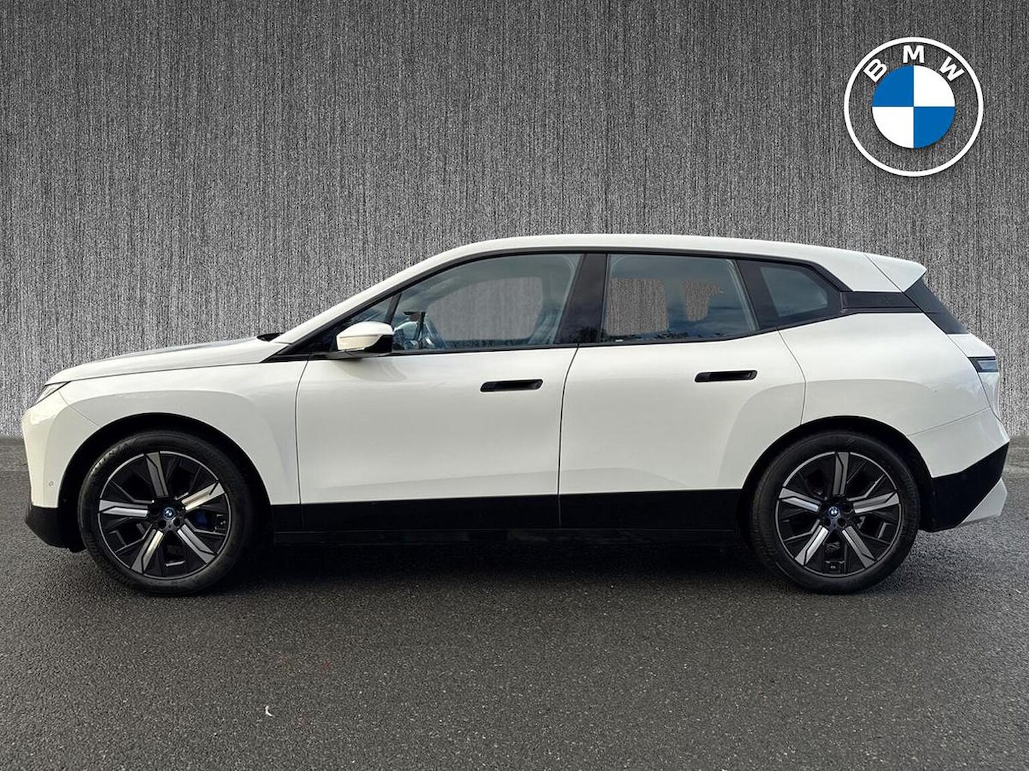 Used BMW iX 2023 for sale - 76369195: Photo 19
