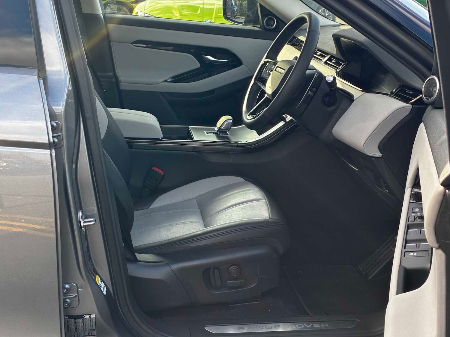 Used Land Rover Range Rover Evoque 2023 for sale - 78131771: Photo 13