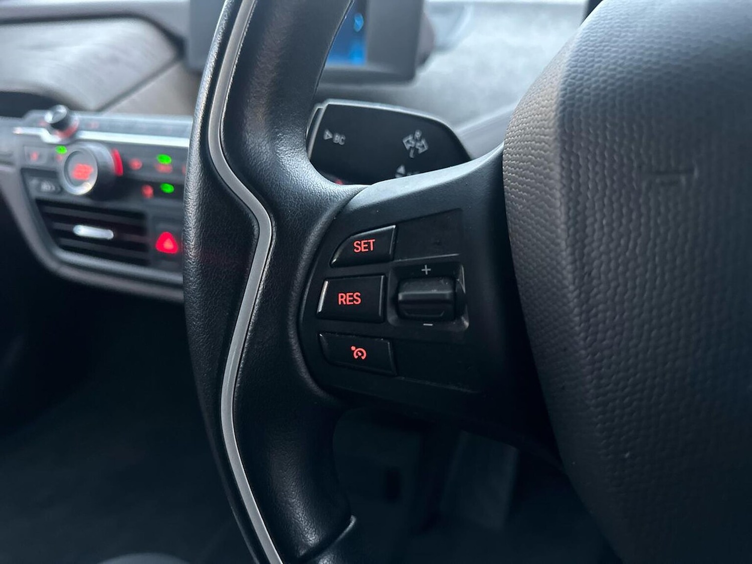 Used BMW i3 2022 for sale - 76455260: Photo 25