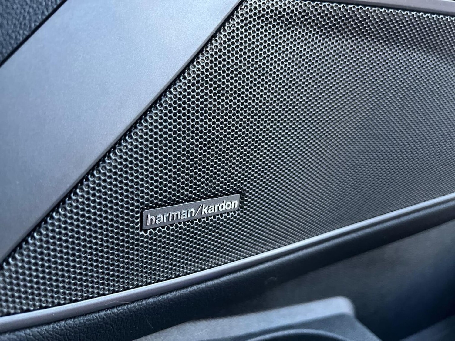 Used BMW 3 Series 2020 for sale - 76490636: Photo 27