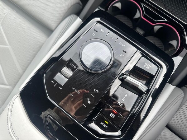 Used BMW i5 2025 for sale - 76082543: Photo 14