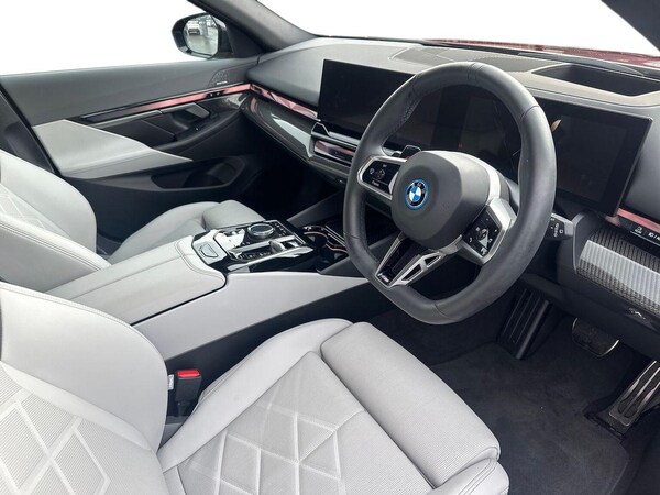 Used BMW i5 2025 for sale - 76082543: Photo 16
