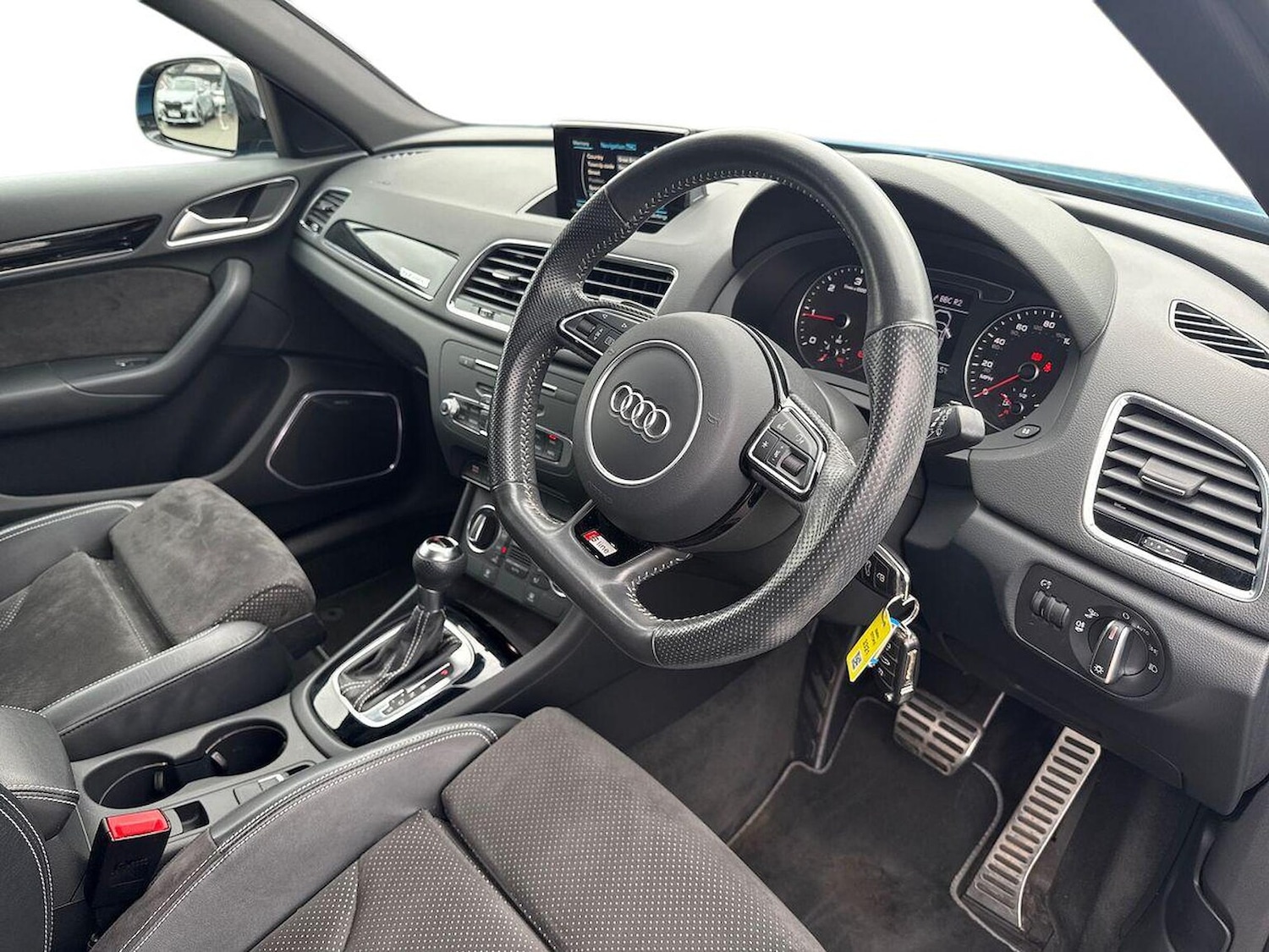 Used Audi Q3 2017 for sale - 76220452: Photo 15