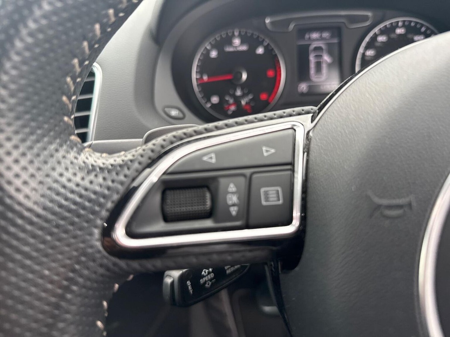 Used Audi Q3 2017 for sale - 76220452: Photo 25