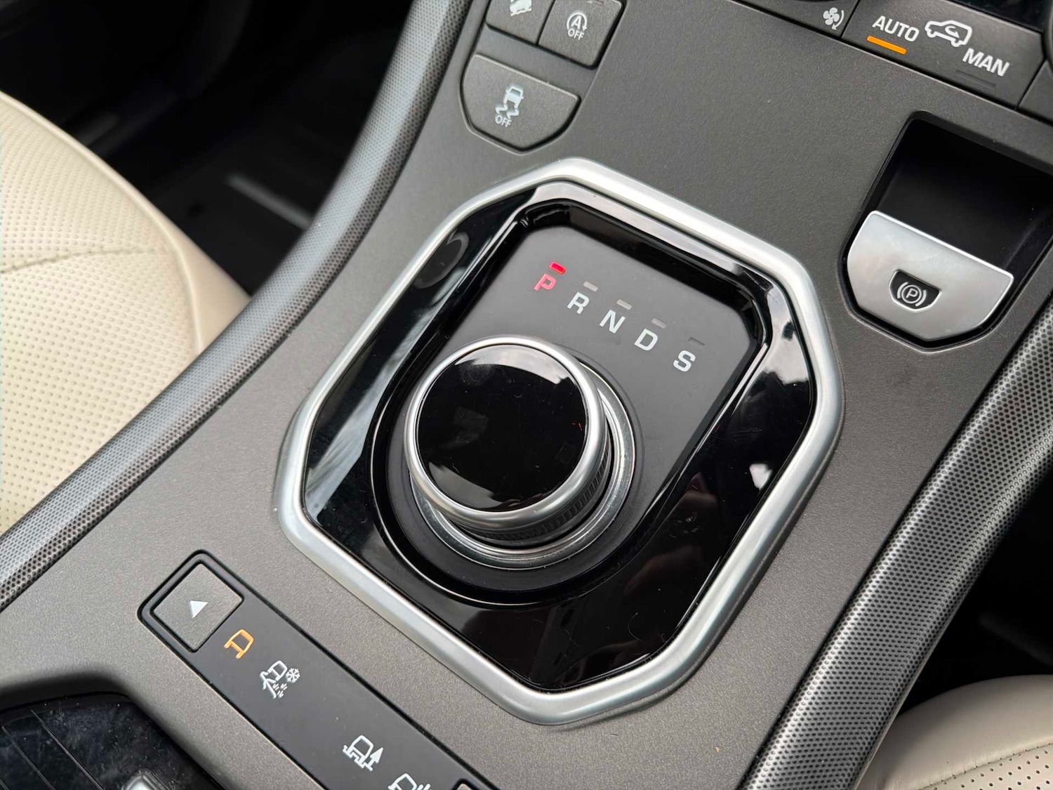 Used Land Rover Range Rover Evoque 2018 for sale - 76860056: Photo 13