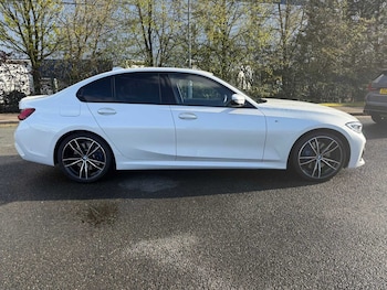 Used BMW 3 Series 2019 for sale - 78317070: Photo