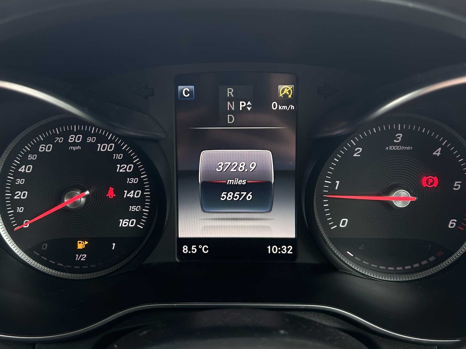 Used Mercedes-Benz GLC 2018 for sale - 77984059: Photo 17