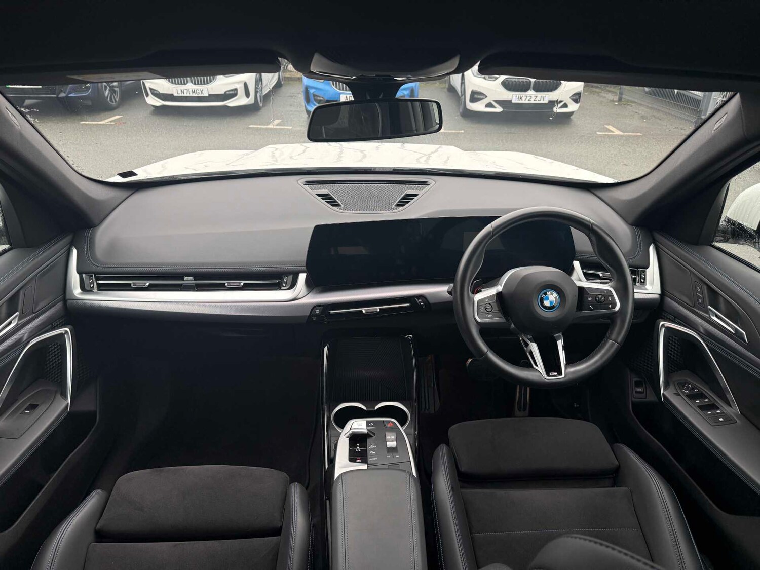 Used BMW iX1 2023 for sale - 77639310: Photo 10