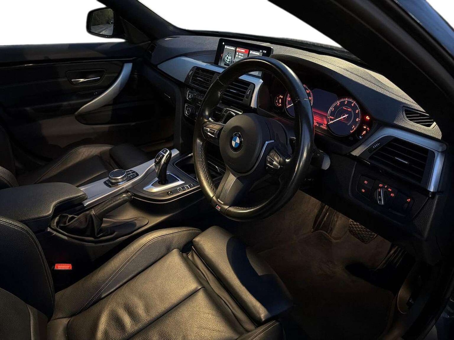 Used BMW 4 Series 2018 for sale - 76643571: Photo 15