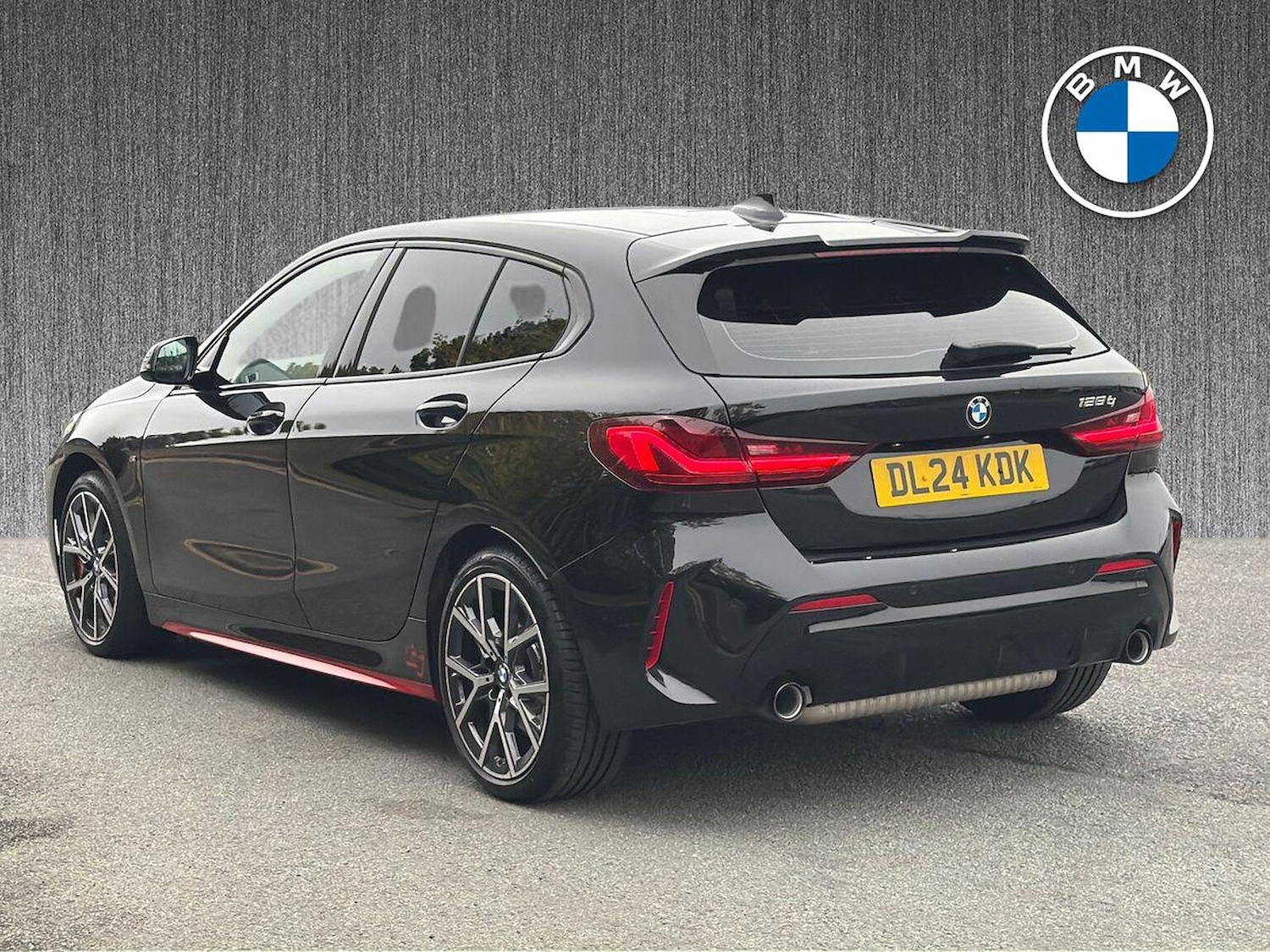 Used BMW 1 Series 2024 for sale - 76171502: Photo 3