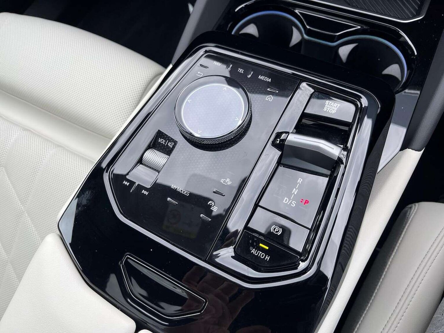 Used BMW 5 Series 2025 for sale - 77916121: Photo 13