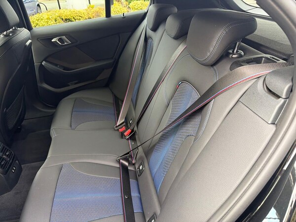 Used BMW 1 Series 2023 for sale - 76220439: Photo 16