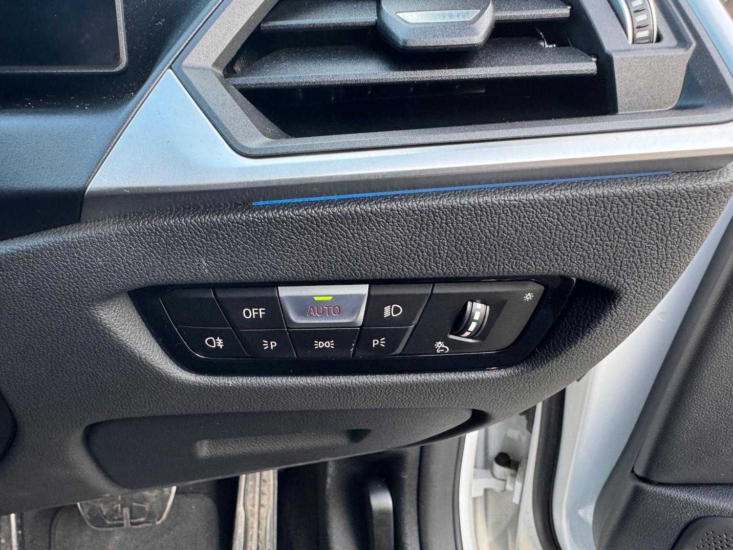 Used BMW i4 2022 for sale - 78196242: Photo 32