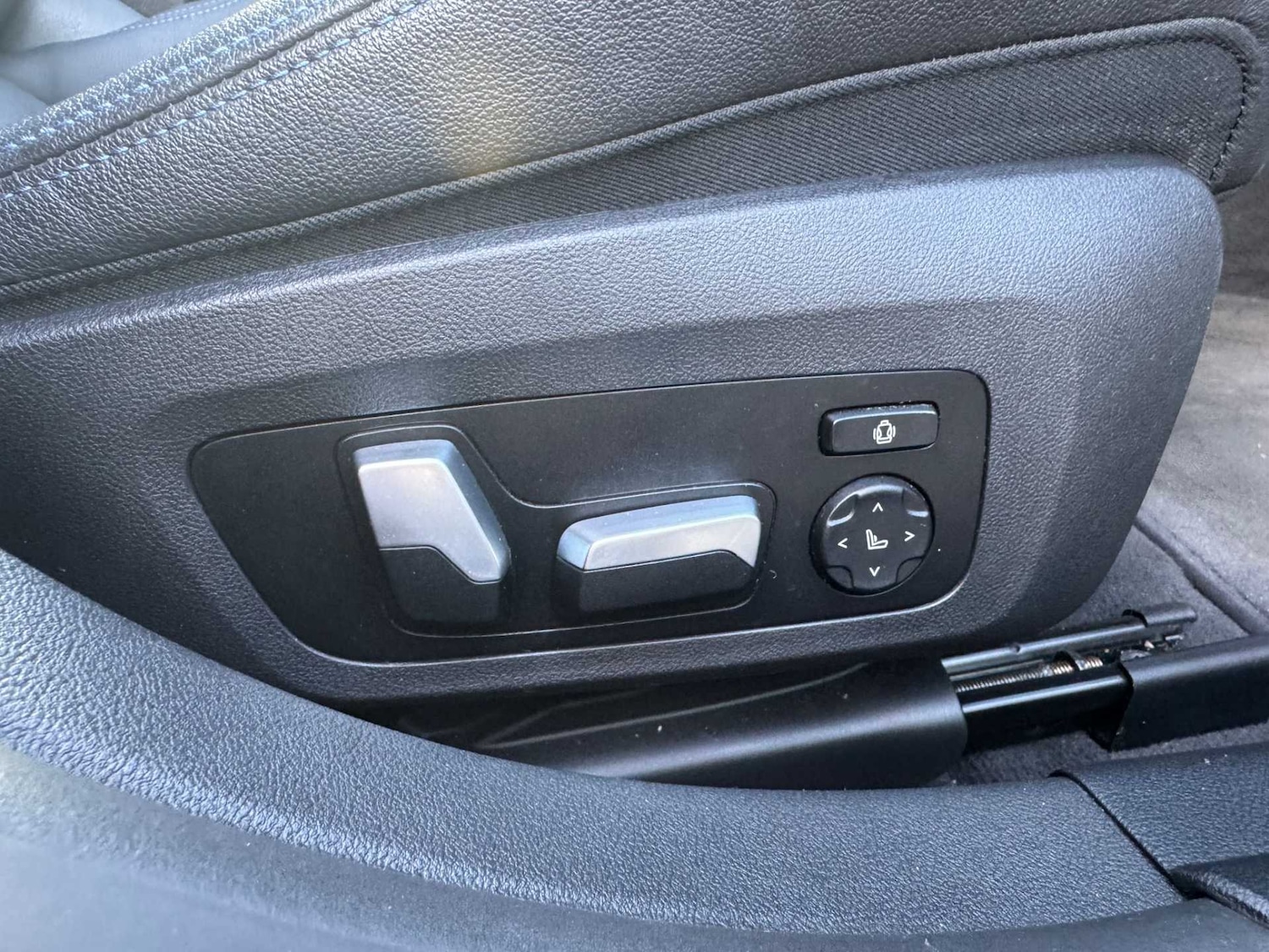 Used BMW i4 2022 for sale - 78196242: Photo 47