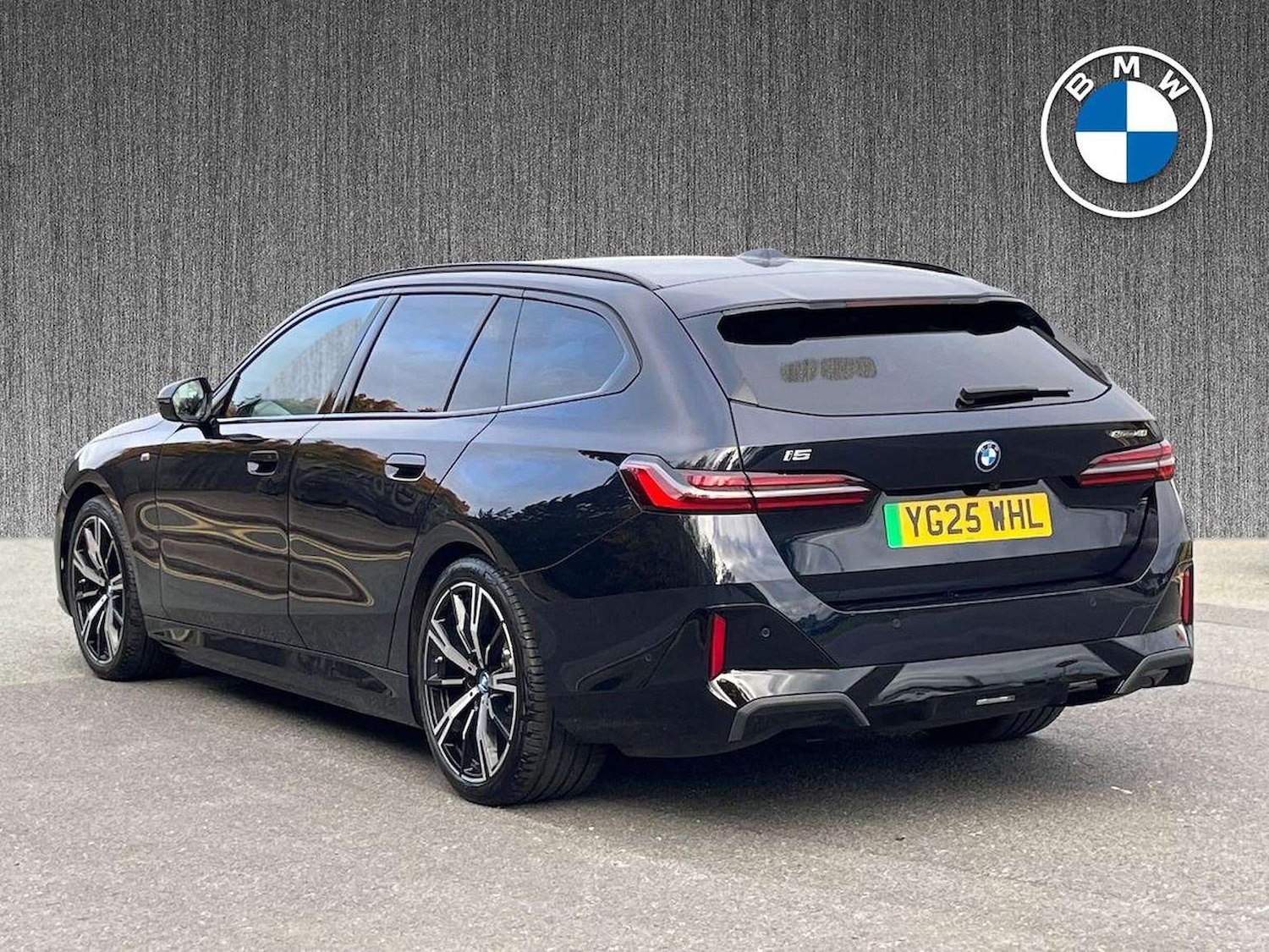 Used BMW i5 2025 for sale - 76596373: Photo 2