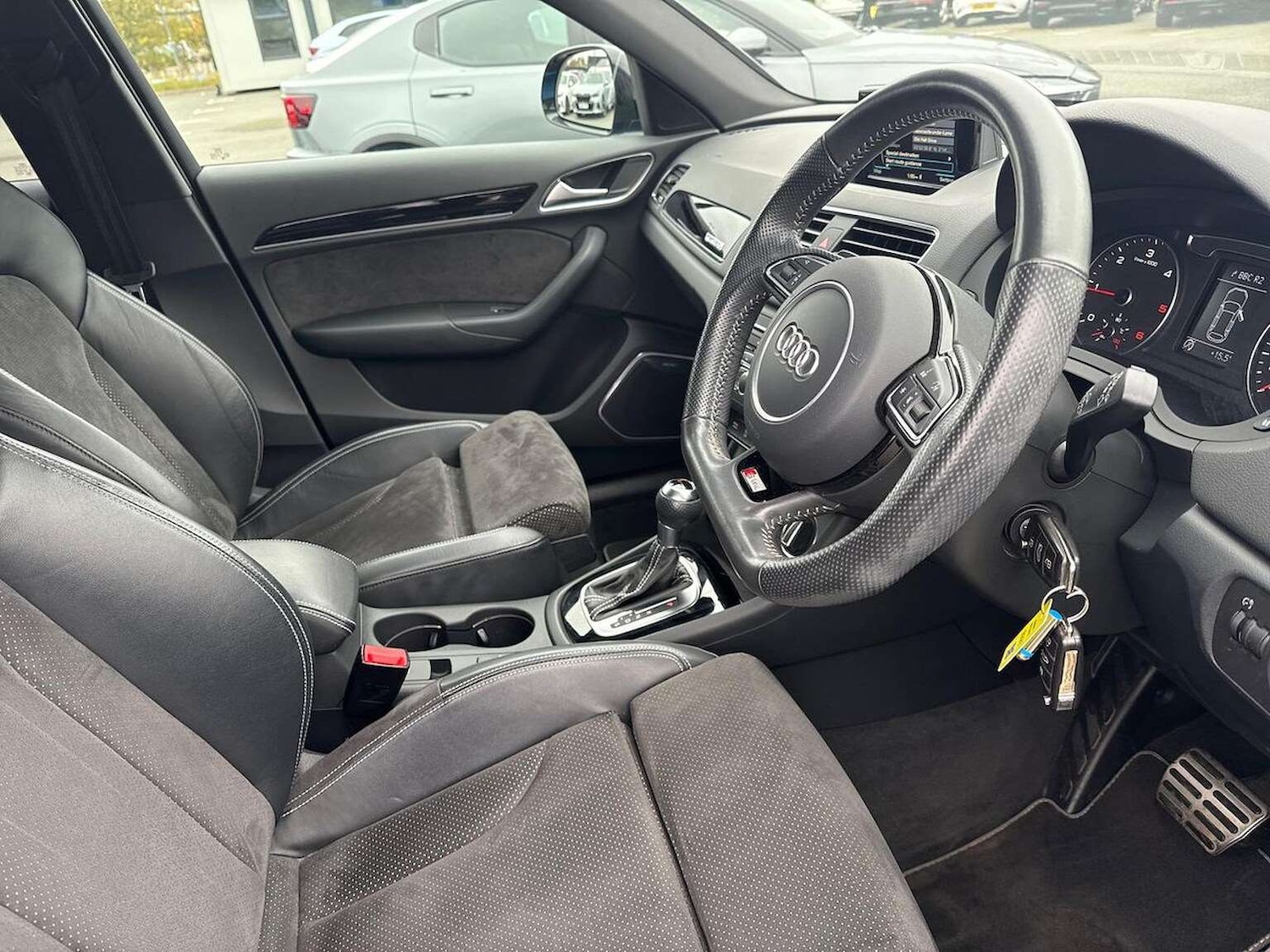 Used Audi Q3 2017 for sale - 76770027: Photo 21