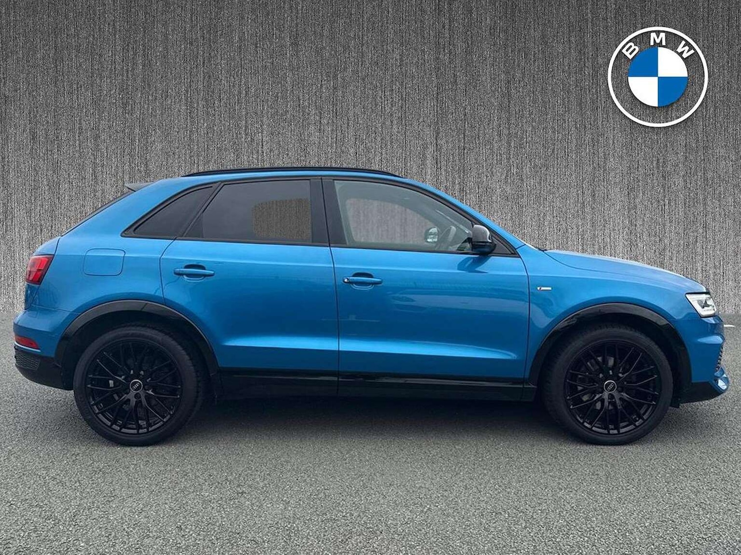 Used Audi Q3 2017 for sale - 76770027: Photo 3