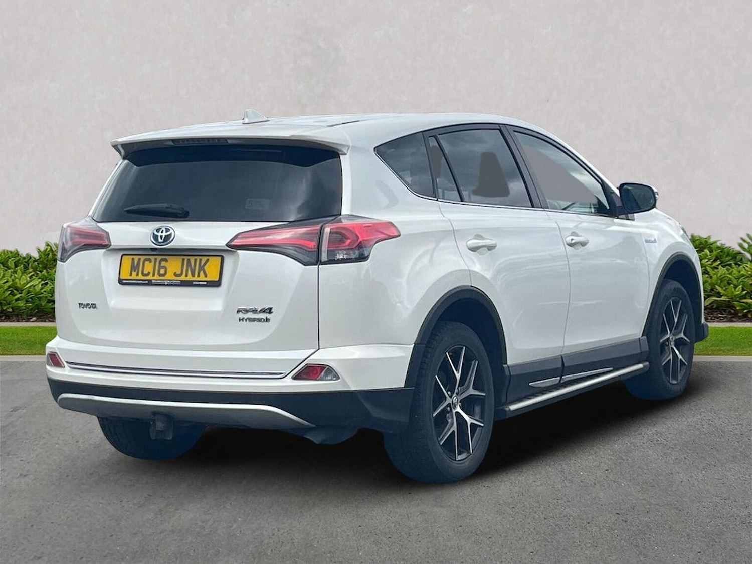 Used Toyota RAV4 2016 for sale - 76027550: Photo 18