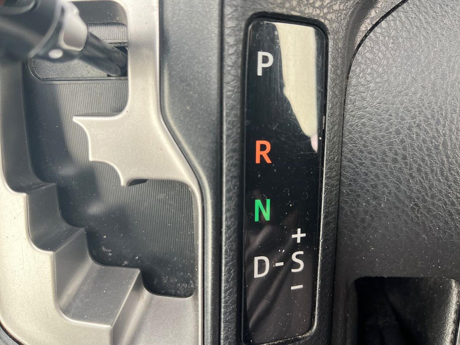 Used Toyota RAV4 2016 for sale - 76027550: Photo 23