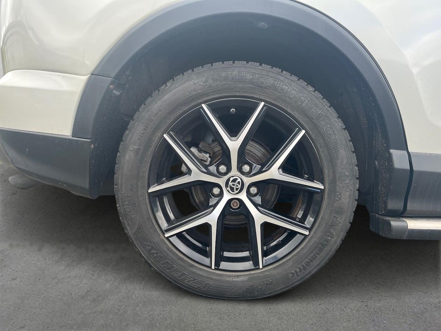 Used Toyota RAV4 2016 for sale - 76027550: Photo 6