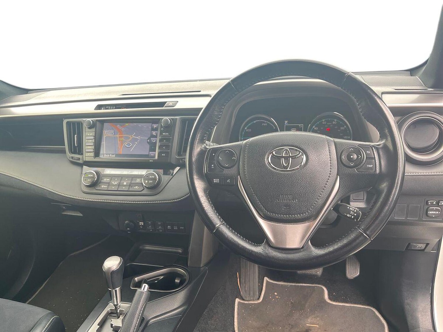 Used Toyota RAV4 2016 for sale - 76027550: Photo 9