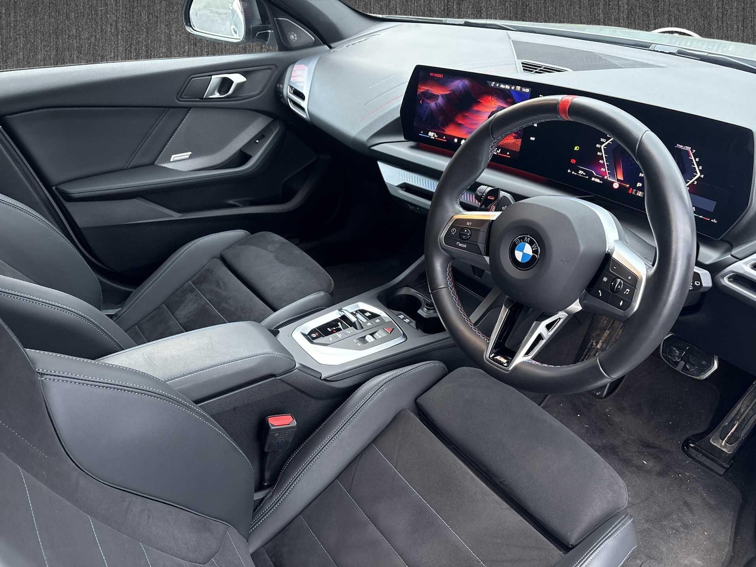 Used BMW 1 Series 2025 for sale - 76920088: Photo 15