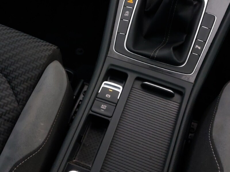 Used Volkswagen Golf 2020 for sale - 76656645: Photo 11