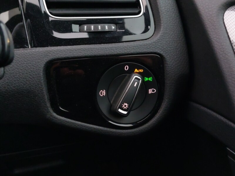 Used Volkswagen Golf 2020 for sale - 76656645: Photo 16