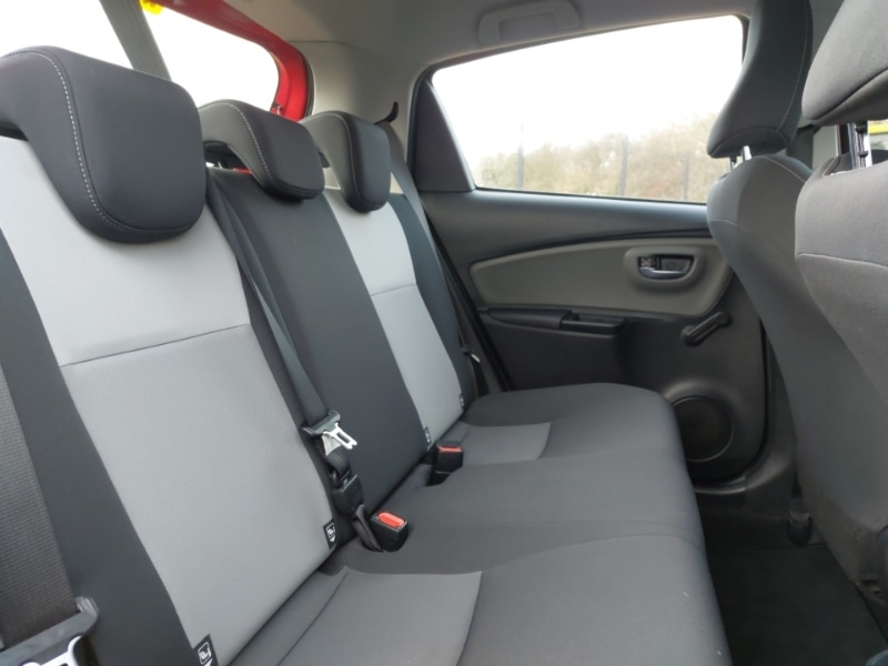 Used Toyota Yaris 2020 for sale - 77112049: Photo 12