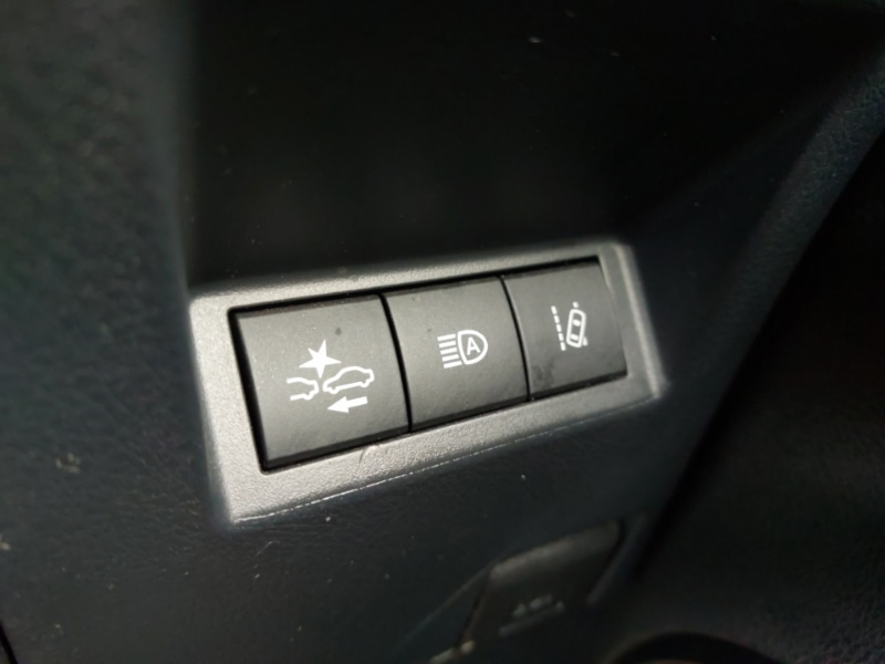 Used Toyota Yaris 2020 for sale - 77112049: Photo 17