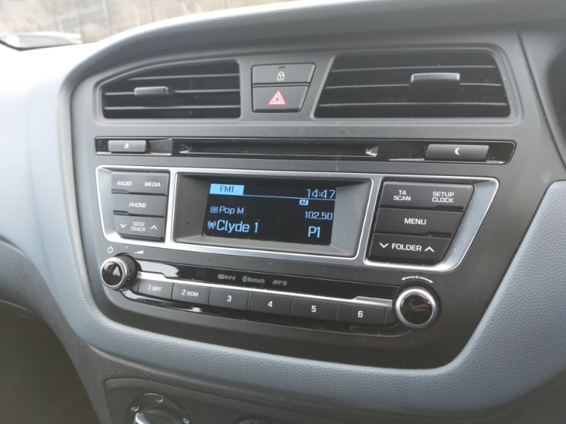 Used Hyundai i20 2017 for sale - 77664212: Photo 10