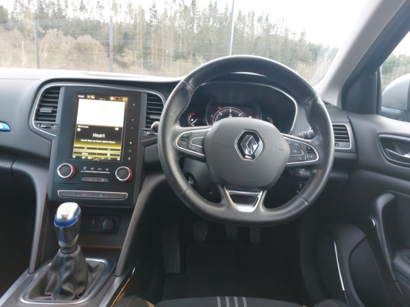 Used Renault Megane 2020 for sale - 77596222: Photo 2