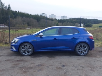 Used Renault Megane 2020 for sale - 77596222: Photo
