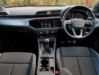Used Audi Q3 2020 for sale - 75939464: Photo