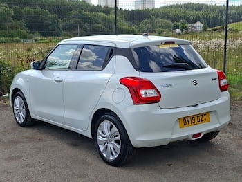 Used Suzuki Swift 2019 for sale - 79659722: Photo