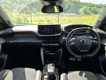 Used Peugeot 2008 2025 for sale - 79086982: Photo