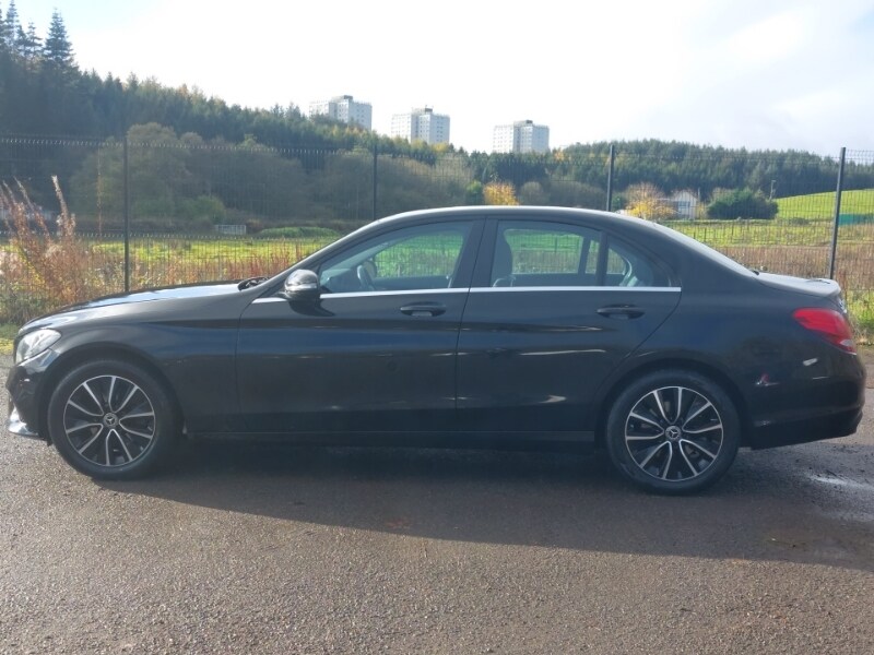 Used Mercedes-Benz C Class 2018 for sale - 76543448: Photo 4