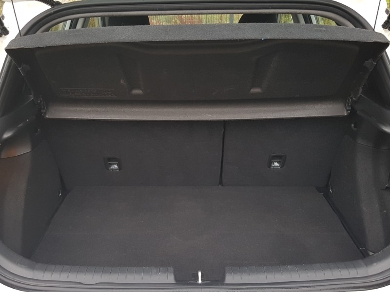 Used Hyundai i20 2016 for sale - 76145613: Photo 8