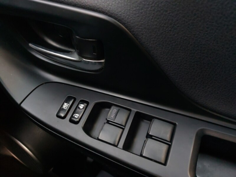 Used Toyota Yaris 2016 for sale - 77085736: Photo 15