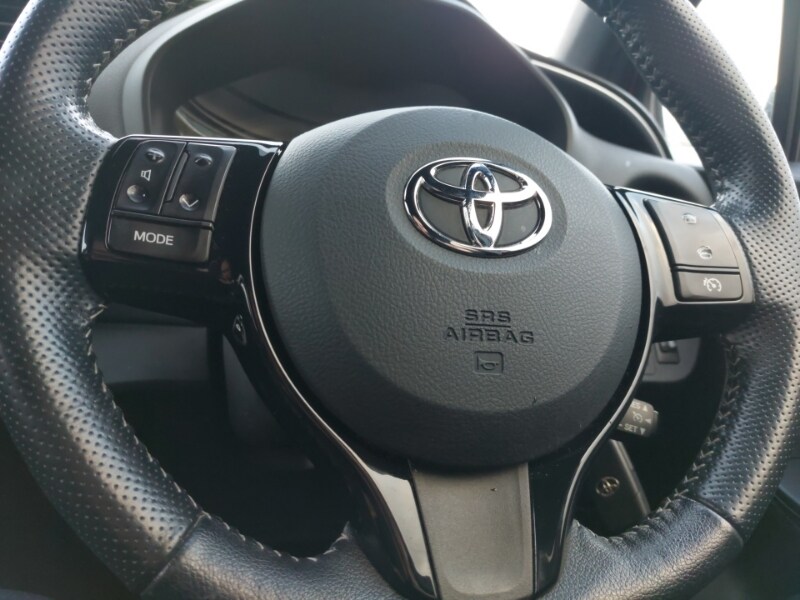 Used Toyota Yaris 2016 for sale - 77085736: Photo 17