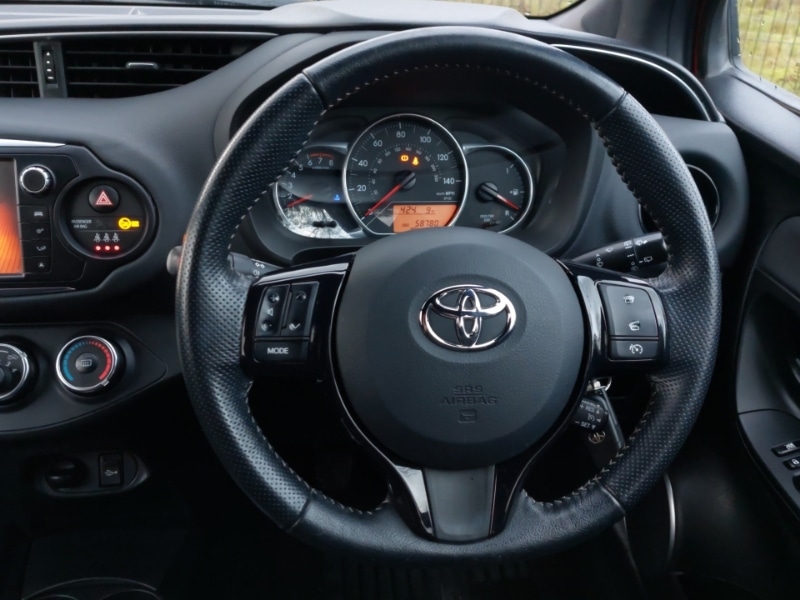 Used Toyota Yaris 2016 for sale - 77085736: Photo 7