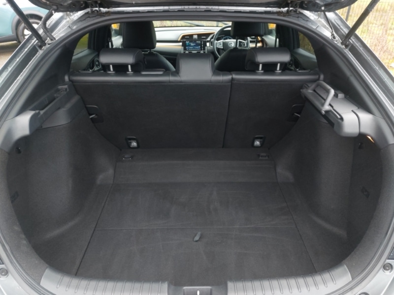 Used Honda Civic 2019 for sale - 77933184: Photo 8