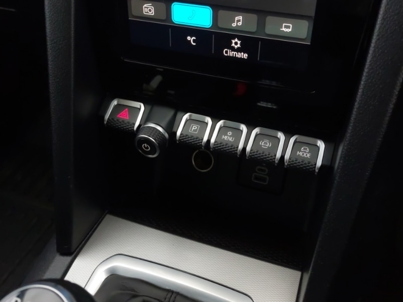 Used Volkswagen Amarok 2024 for sale - 76846800: Photo 14