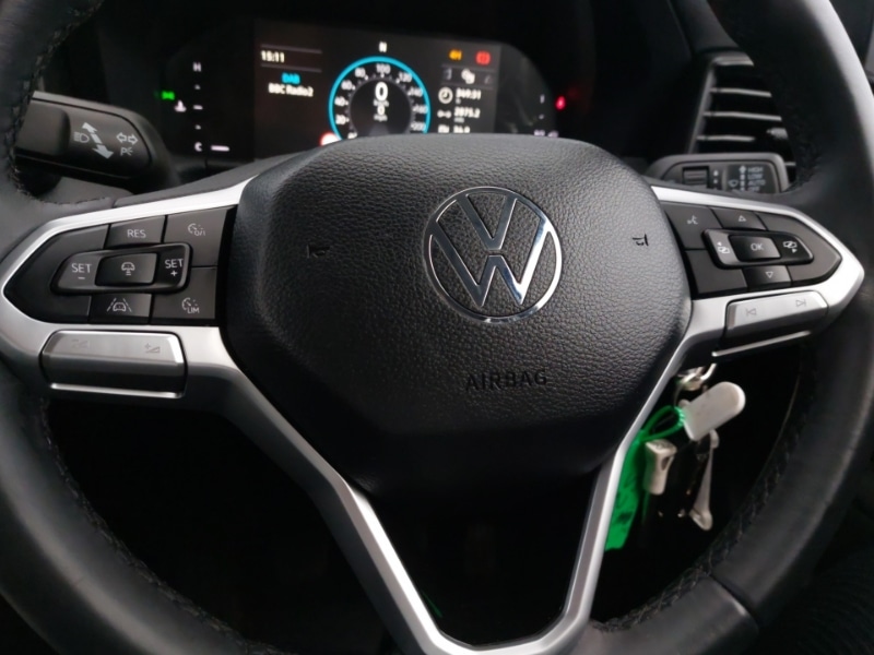 Used Volkswagen Amarok 2024 for sale - 76846800: Photo 16