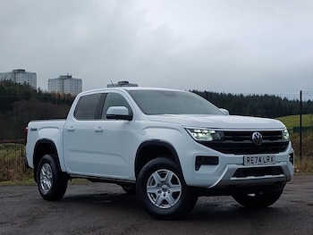 Used Volkswagen Amarok 2024 for sale - 76846800: Photo