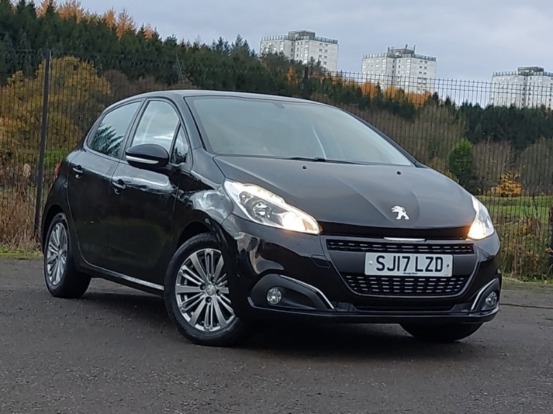 Used Peugeot 208 2017 for sale - 76533538: Photo 1