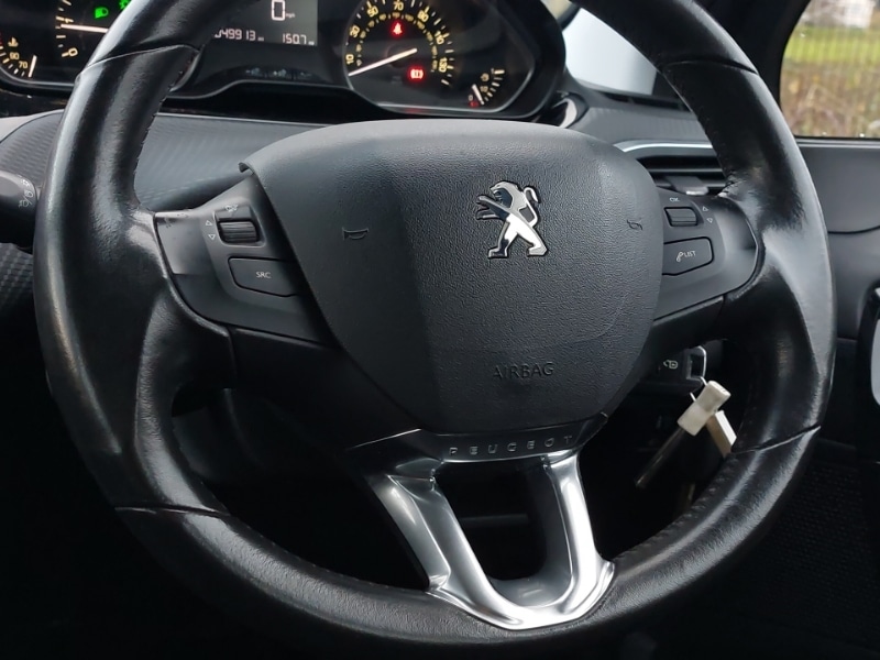 Used Peugeot 208 2017 for sale - 76533538: Photo 11