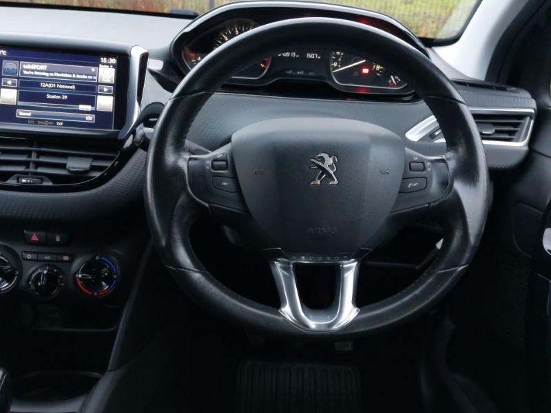 Used Peugeot 208 2017 for sale - 76533538: Photo 7